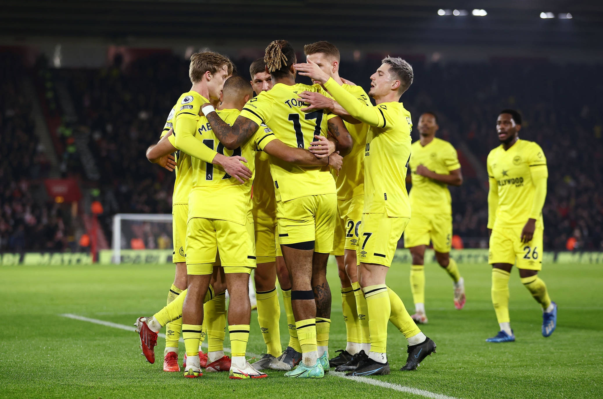 上的共鸣和 上的共鸣和