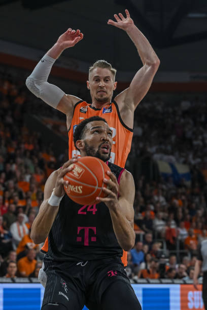 雷霆放走了“下一个哈登”，而他在公牛完成了蜕变！.