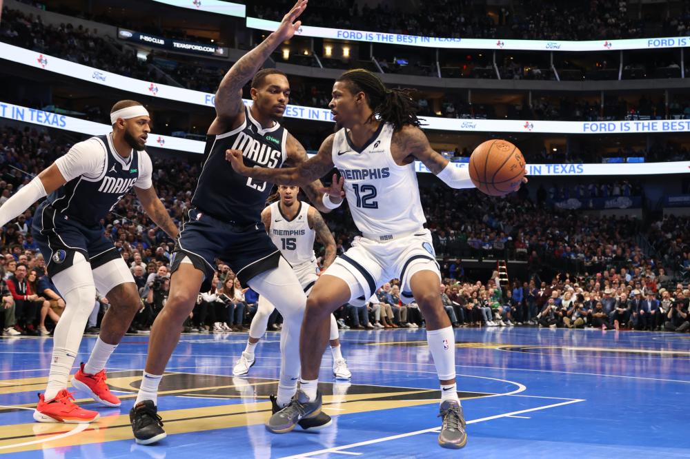 简直令人叹为观止，11年前的今天，拉姆塞打进了欧冠历史上最伟大的进球之一