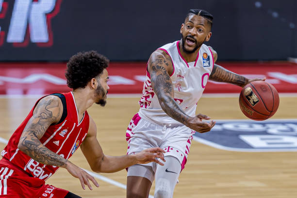 有没有一种感觉，25到26赛季欧联决赛，也许还会是英超内战（有种预感：25／26赛季欧联决赛或再上演英超内战）